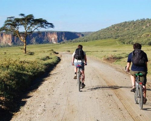 cycling-hells-gate-national-park